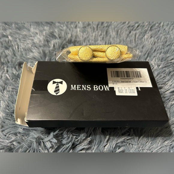 ACCSSRs: Mens bow, tie and cuff link set - Picture 3 of 3